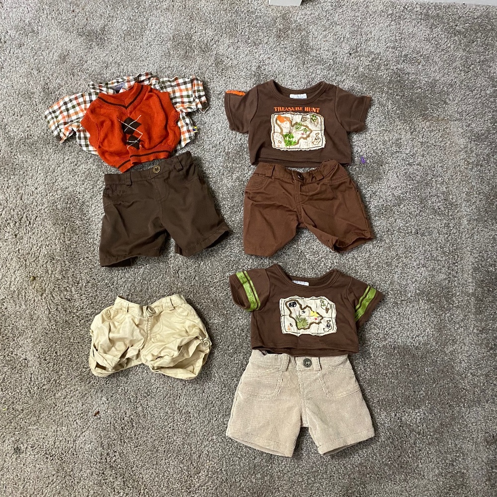 Build a bear  3 outfits + tan shorts
